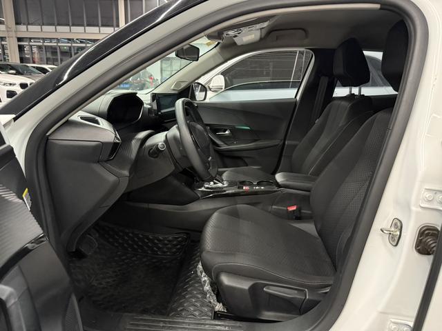 Peugeot Peugeot e-2008
