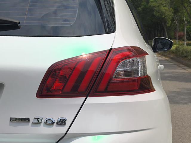Peugeot Peugeot 308S