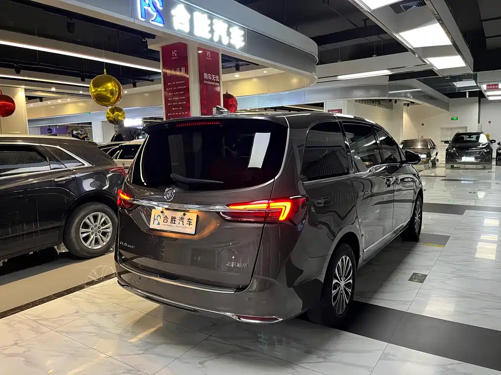 Buick GL8