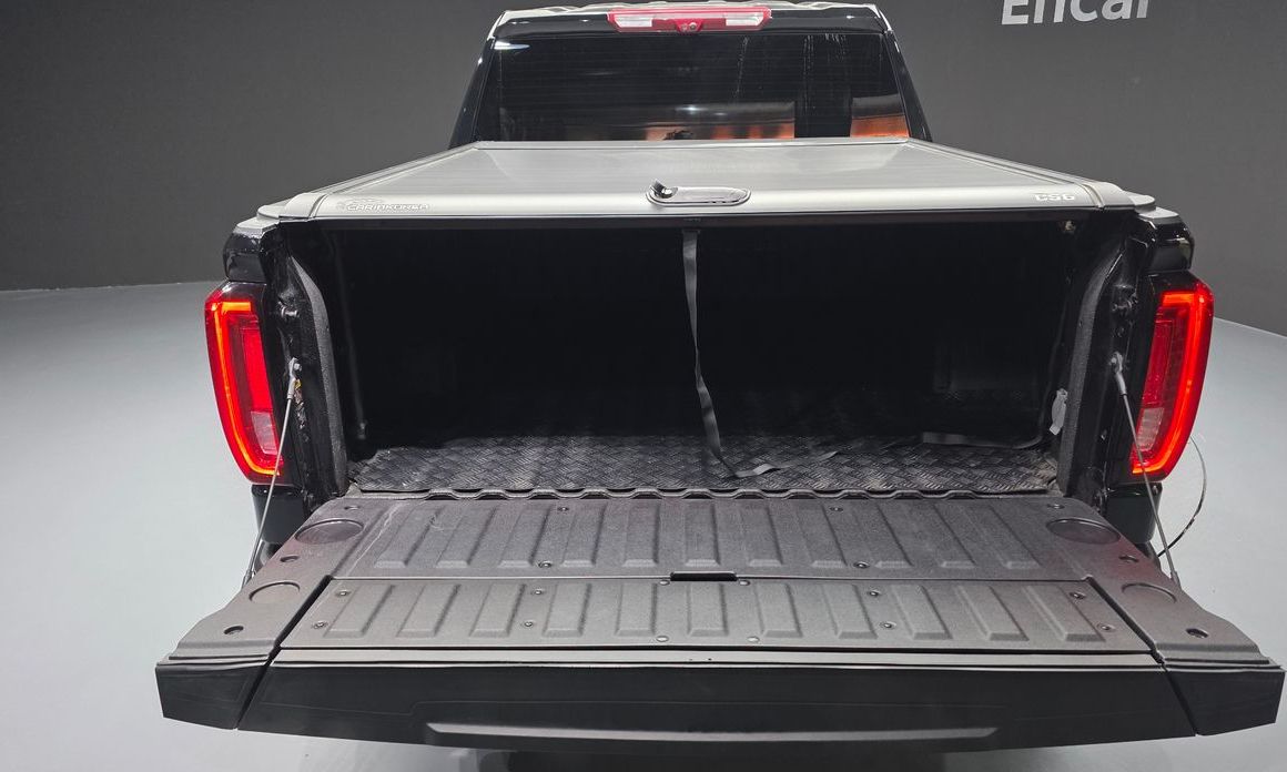 GMC Sierra