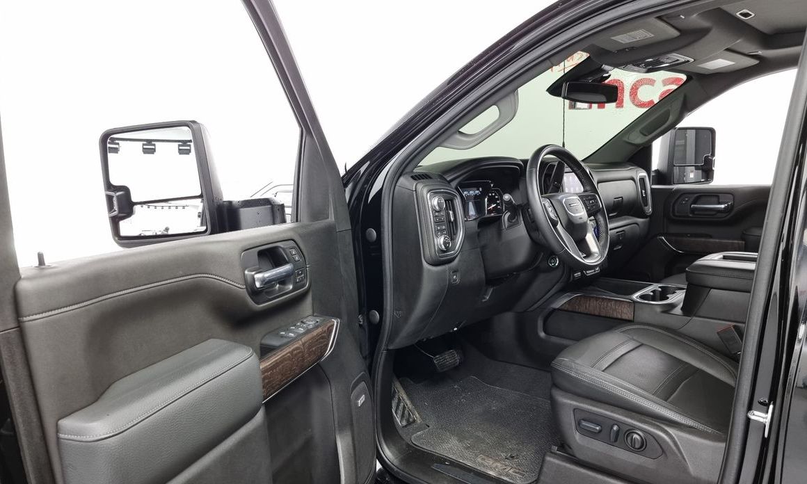 GMC Sierra