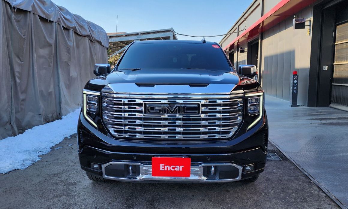 GMC Sierra