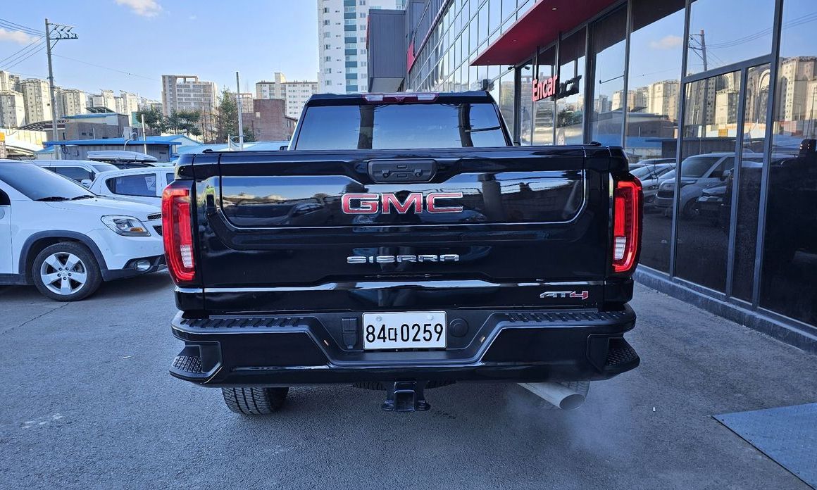GMC Sierra