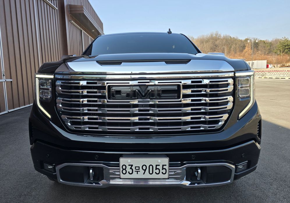 GMC Sierra