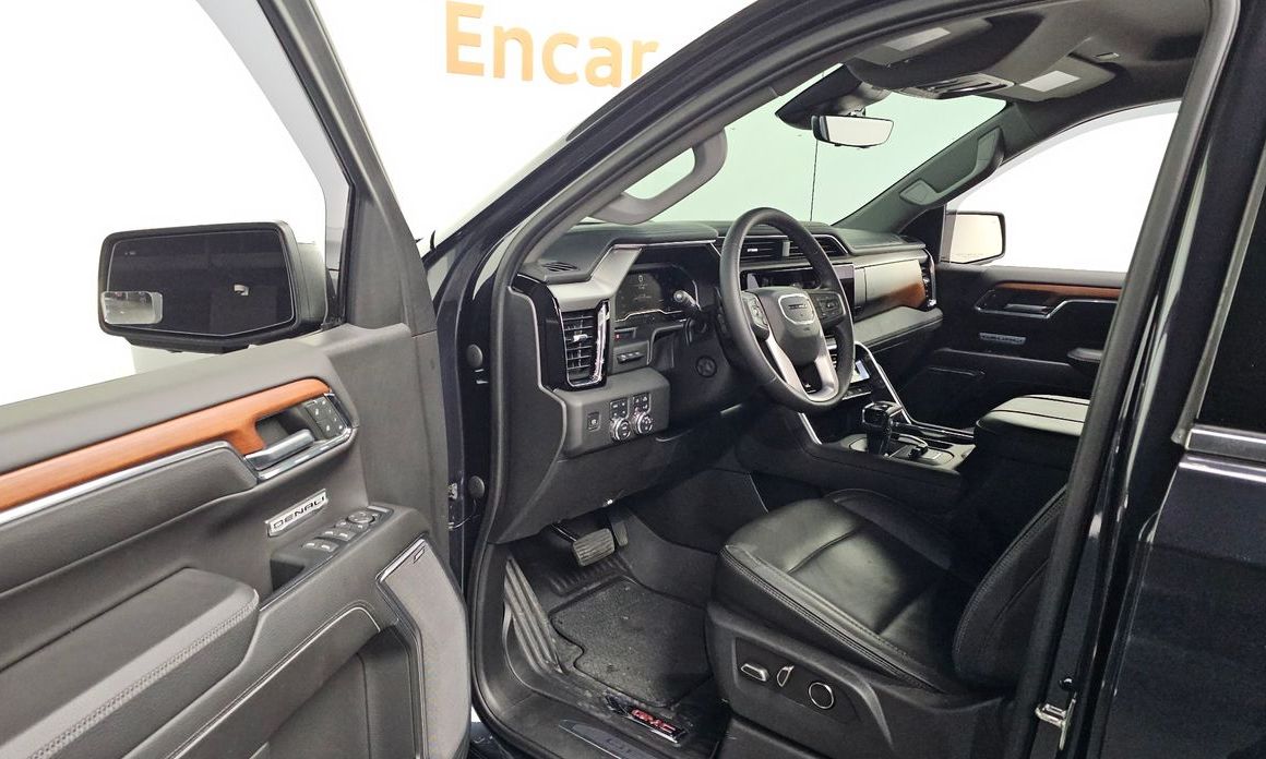 GMC Sierra