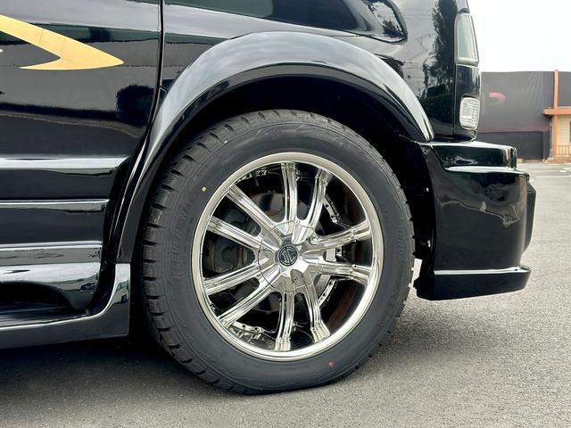 GMC Savana
