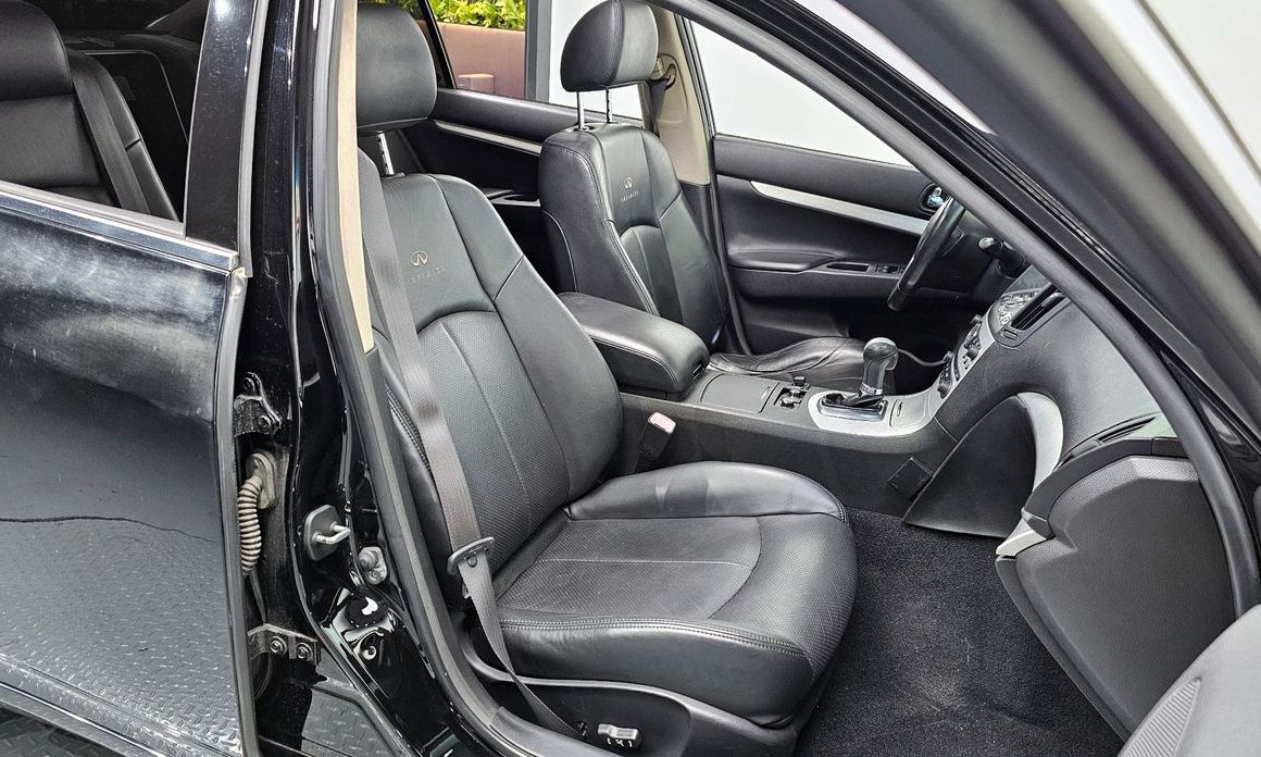 Infiniti G