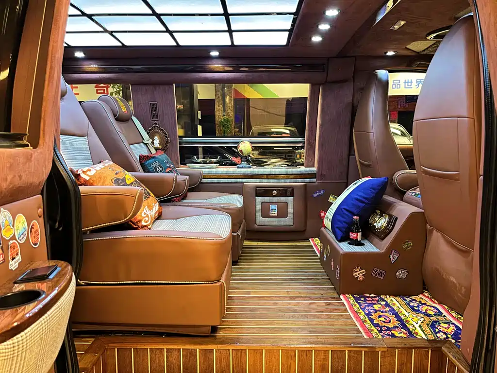GMC Savana