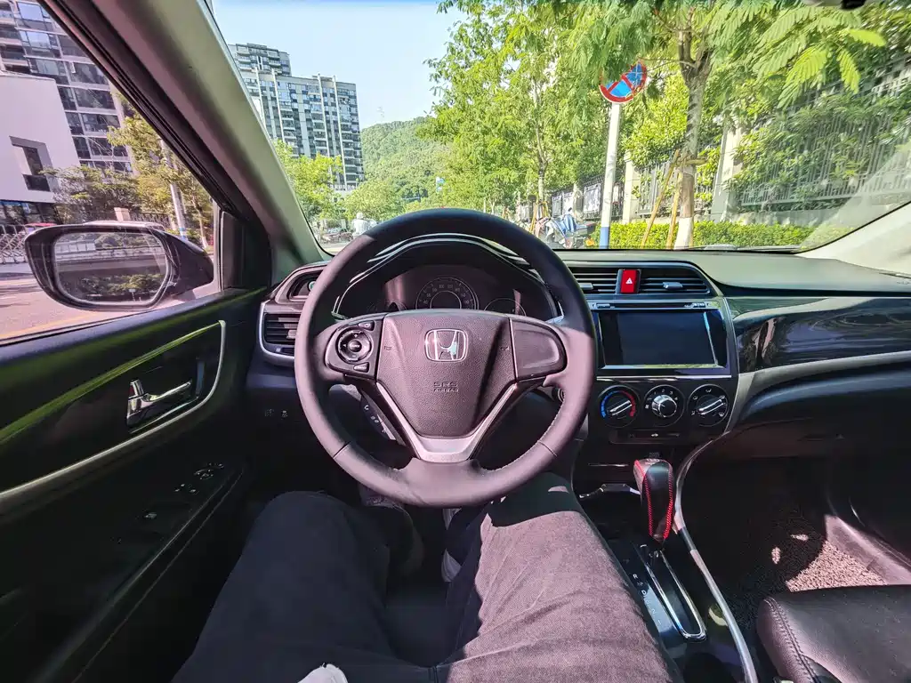 Honda Crider