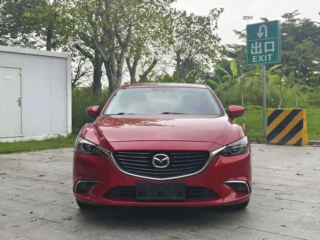 Mazda Atenza