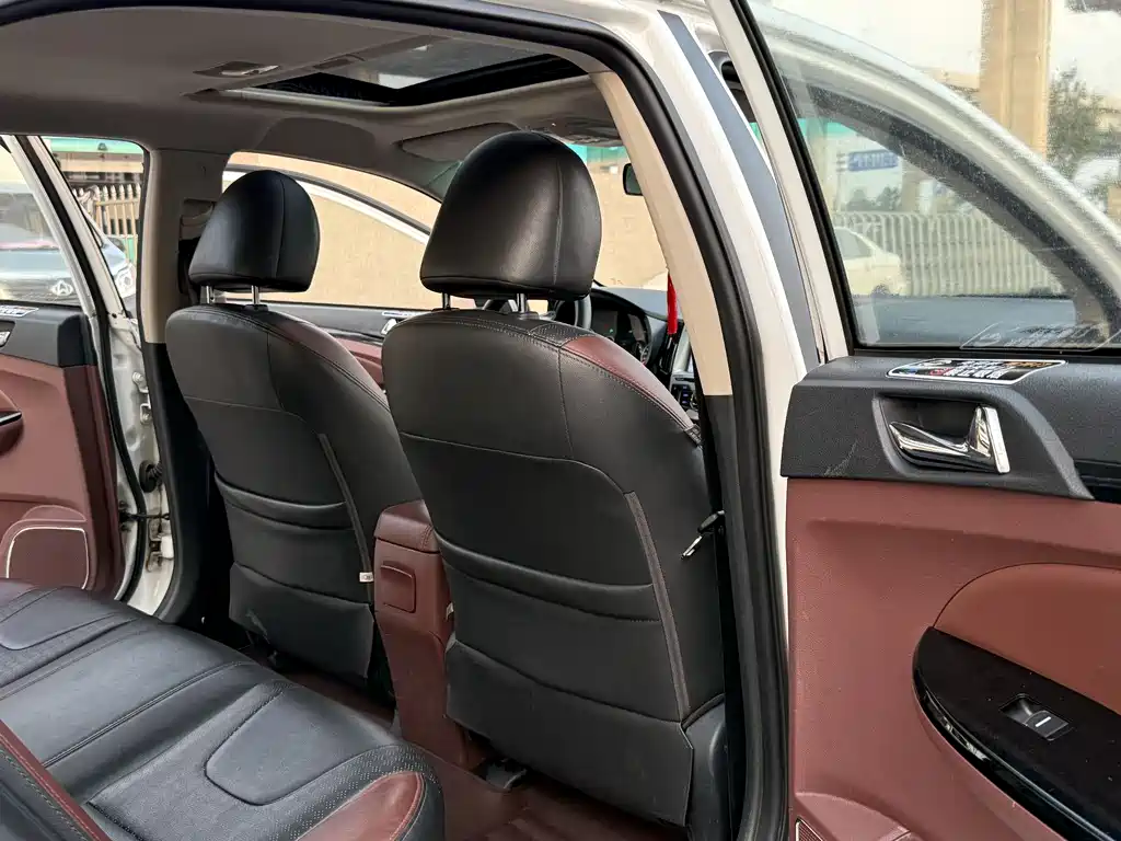 BYD Surui