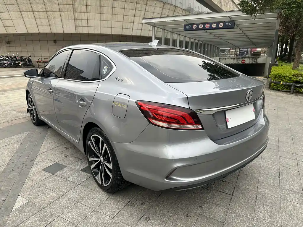 MG MG6