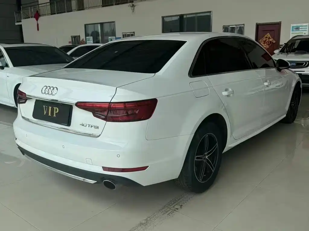 Audi A4L
