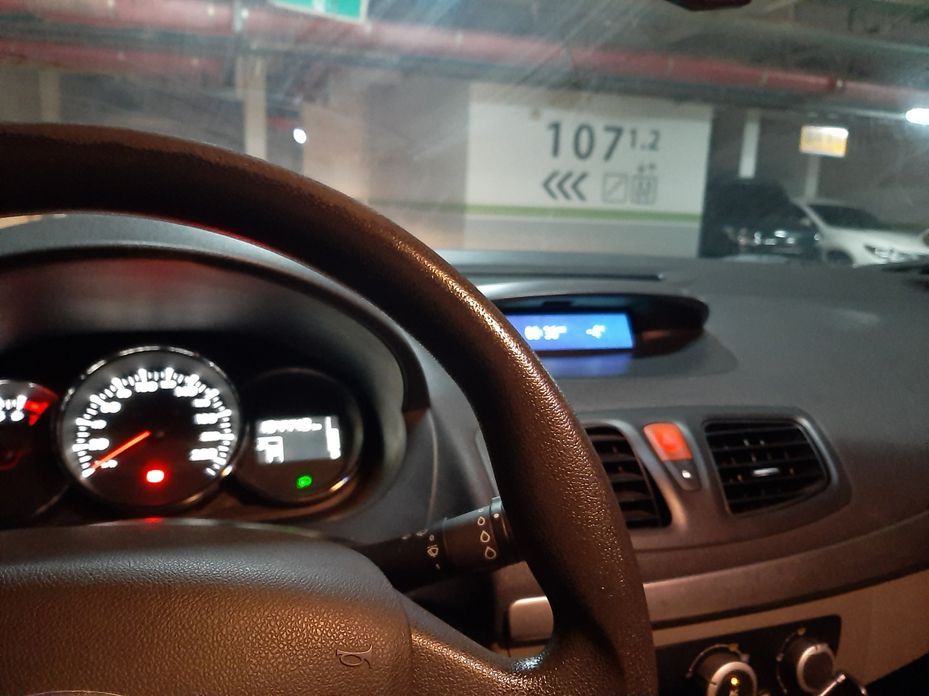 Renault SM3