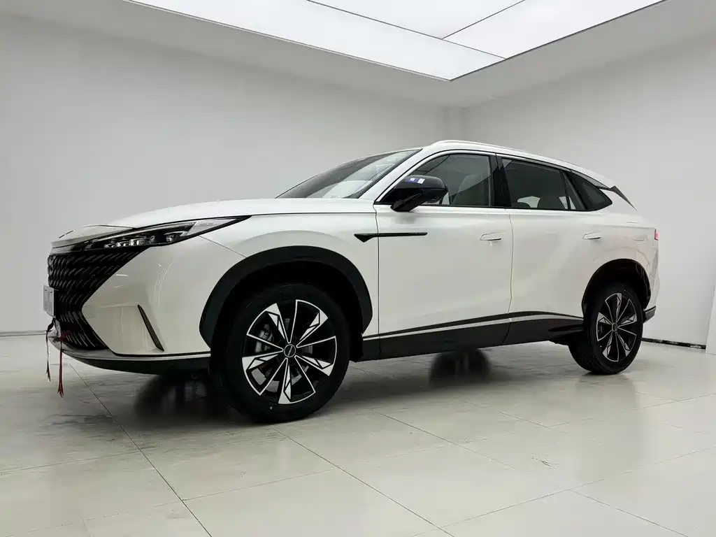 Roewe RX5 New Energy