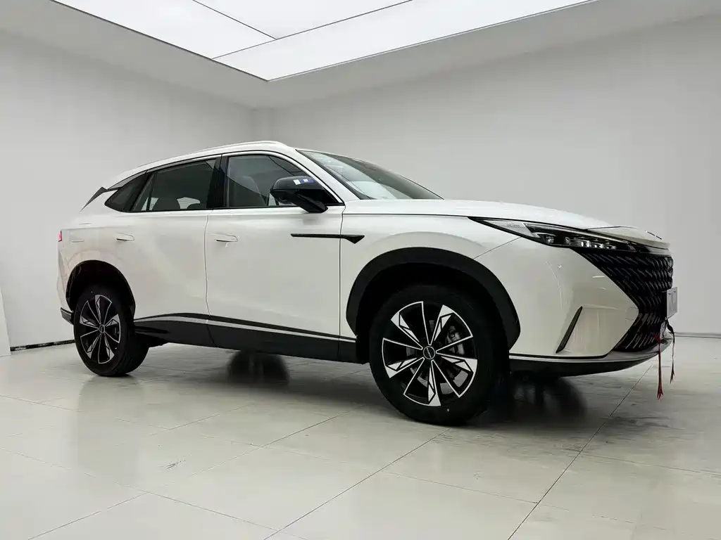 Roewe RX5 New Energy