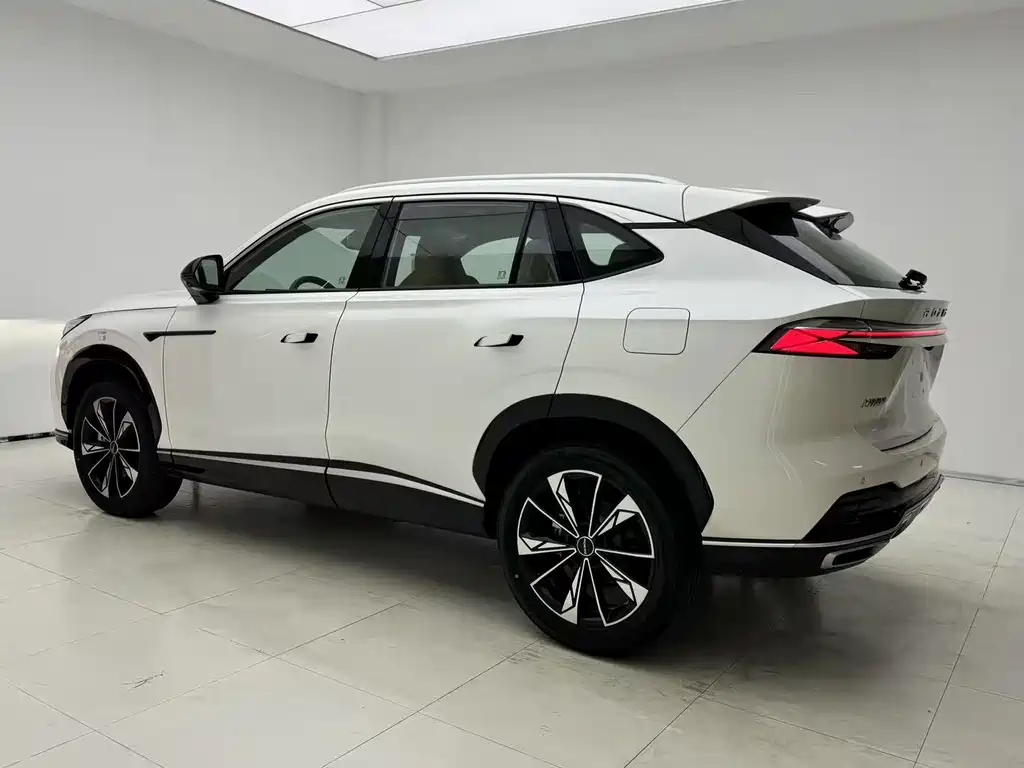 Roewe RX5 New Energy