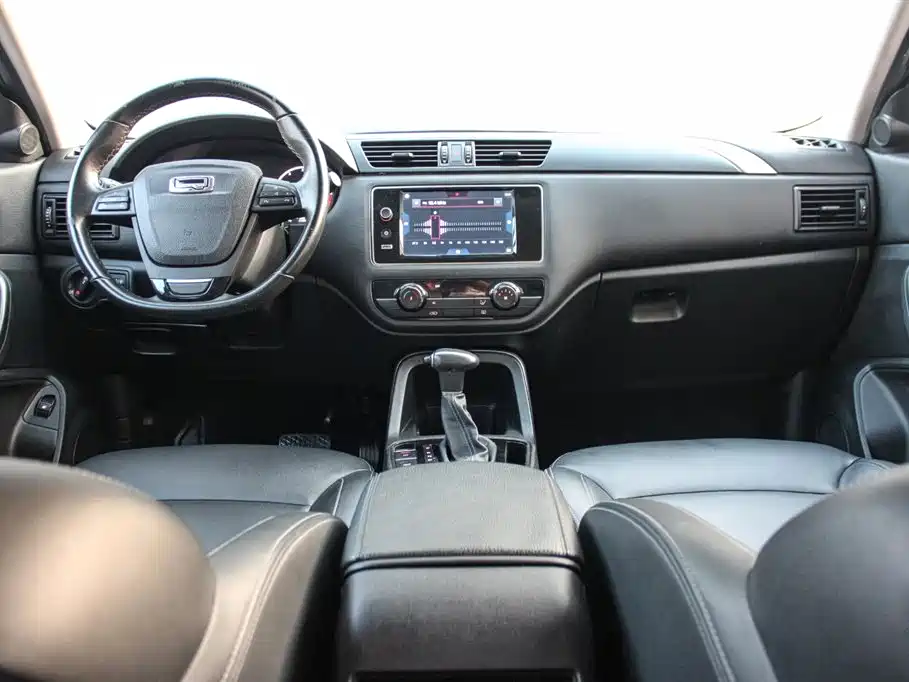 Qoros Qoros 5