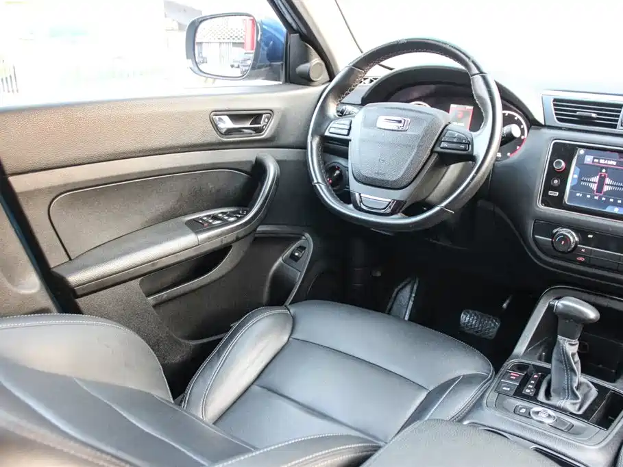 Qoros Qoros 5