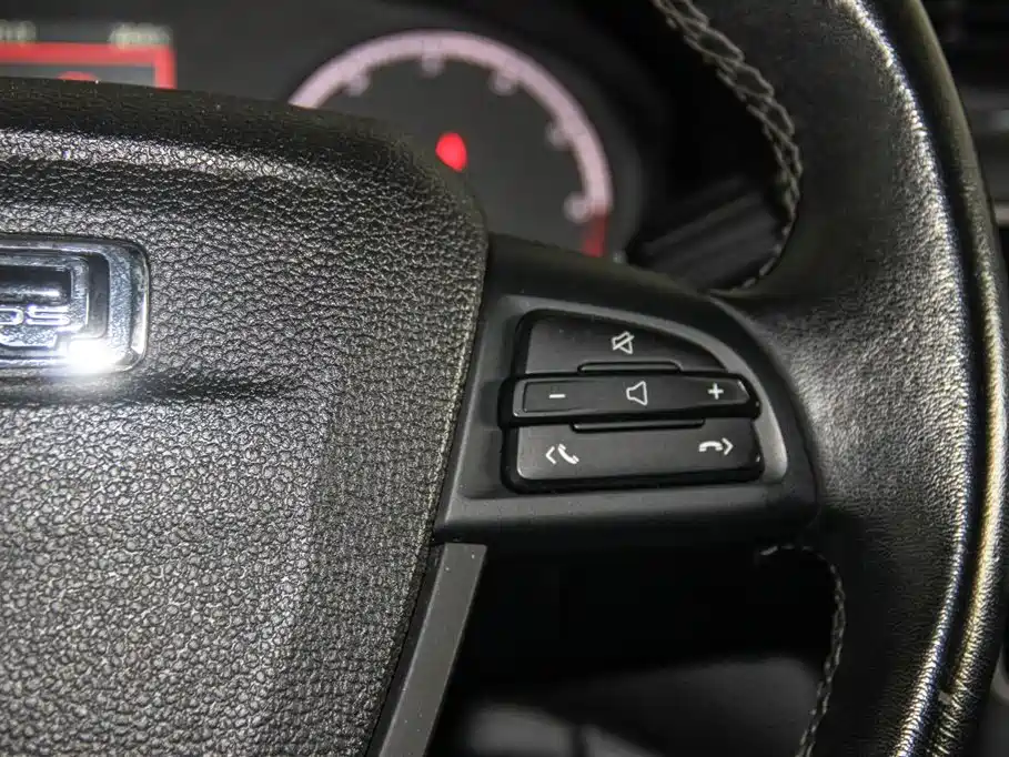 Qoros Qoros 5