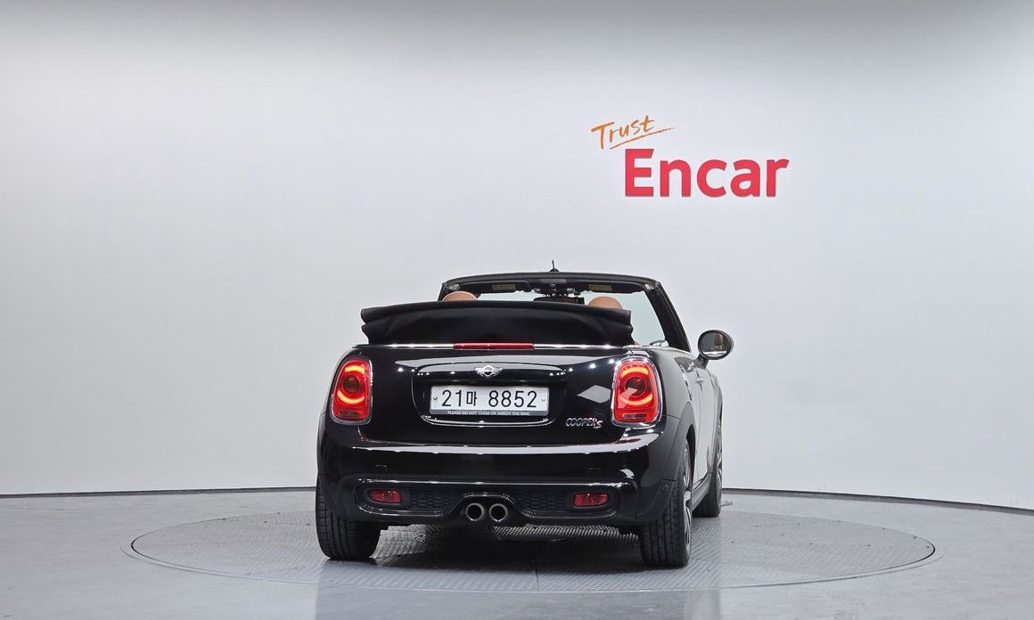 Mini Cooper Convertible