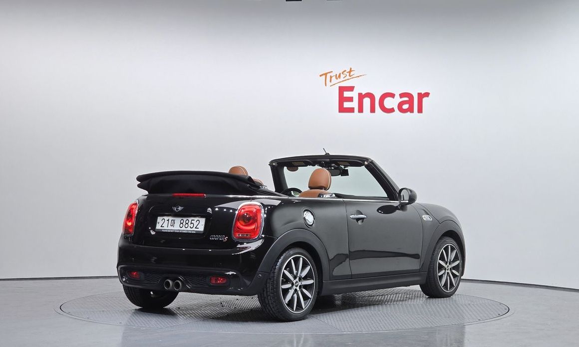Mini Cooper Convertible
