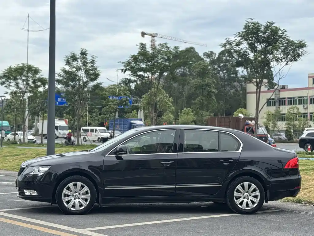 Skoda Superb