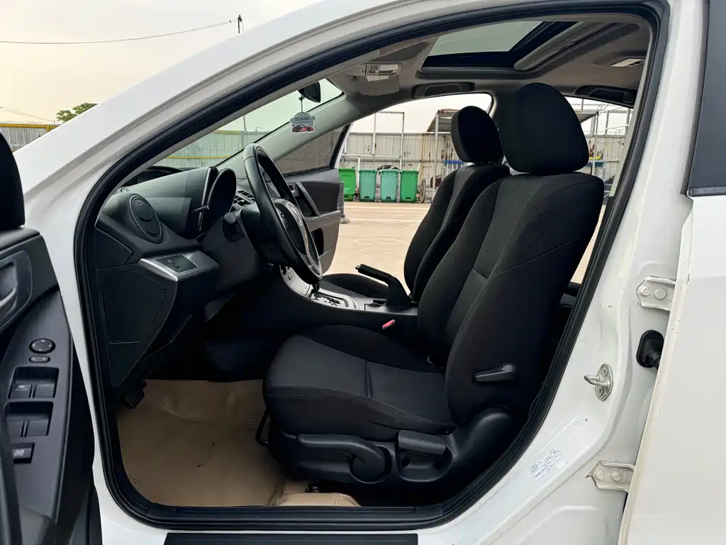Mazda 3 Xingcheng