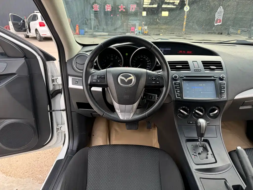 Mazda 3 Xingcheng