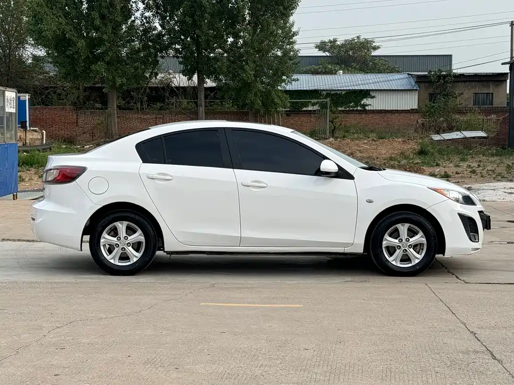 Mazda 3 Xingcheng