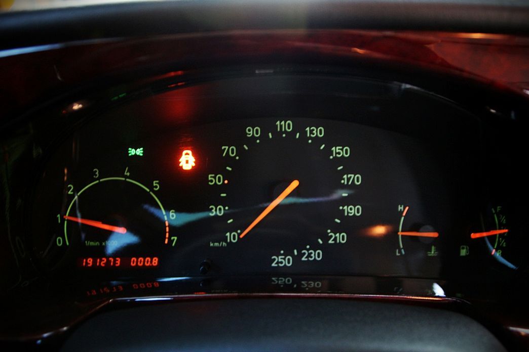 Saab 900