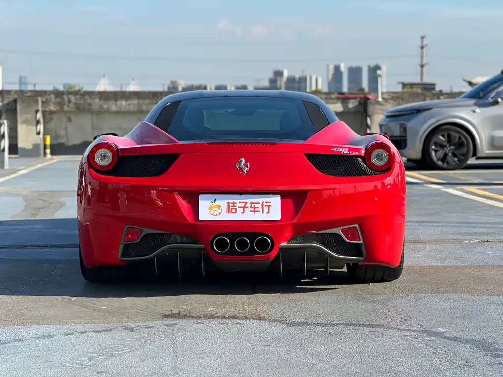 Ferrari 458