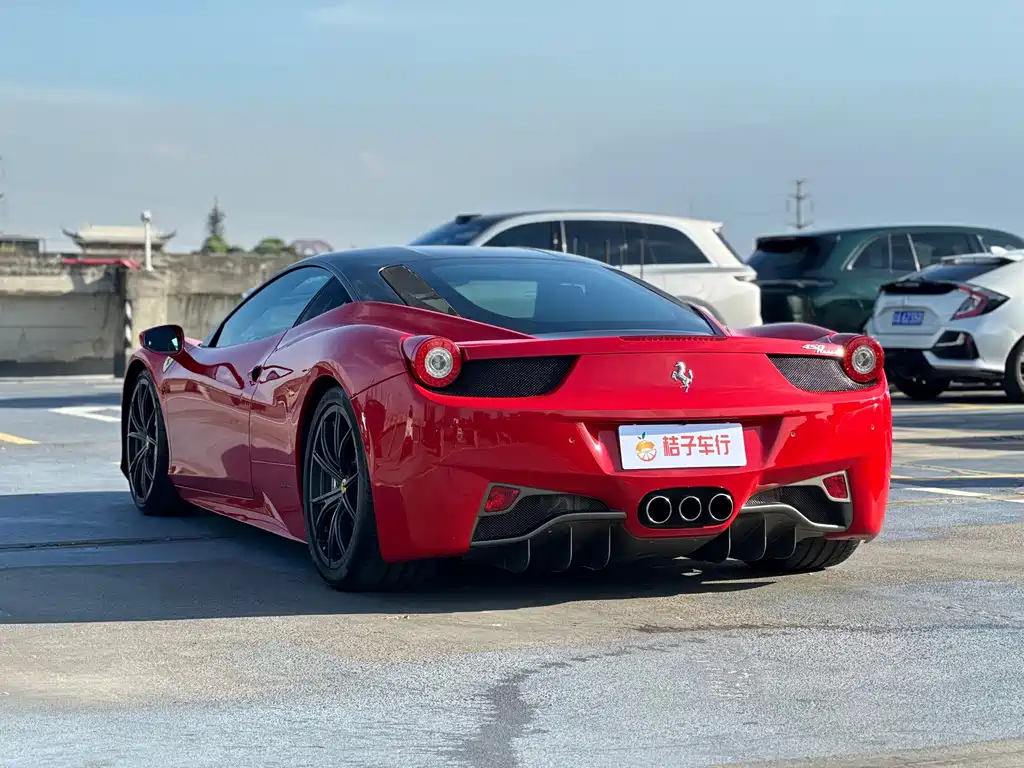Ferrari 458