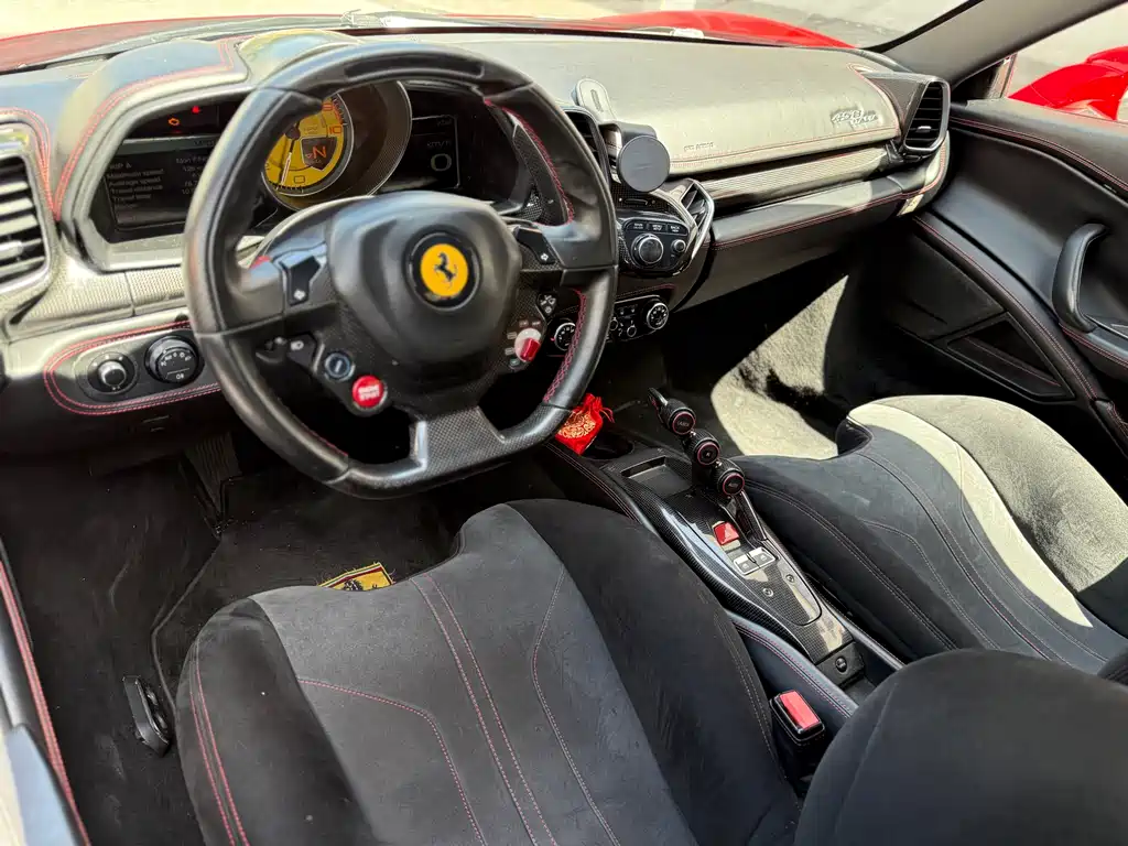 Ferrari 458