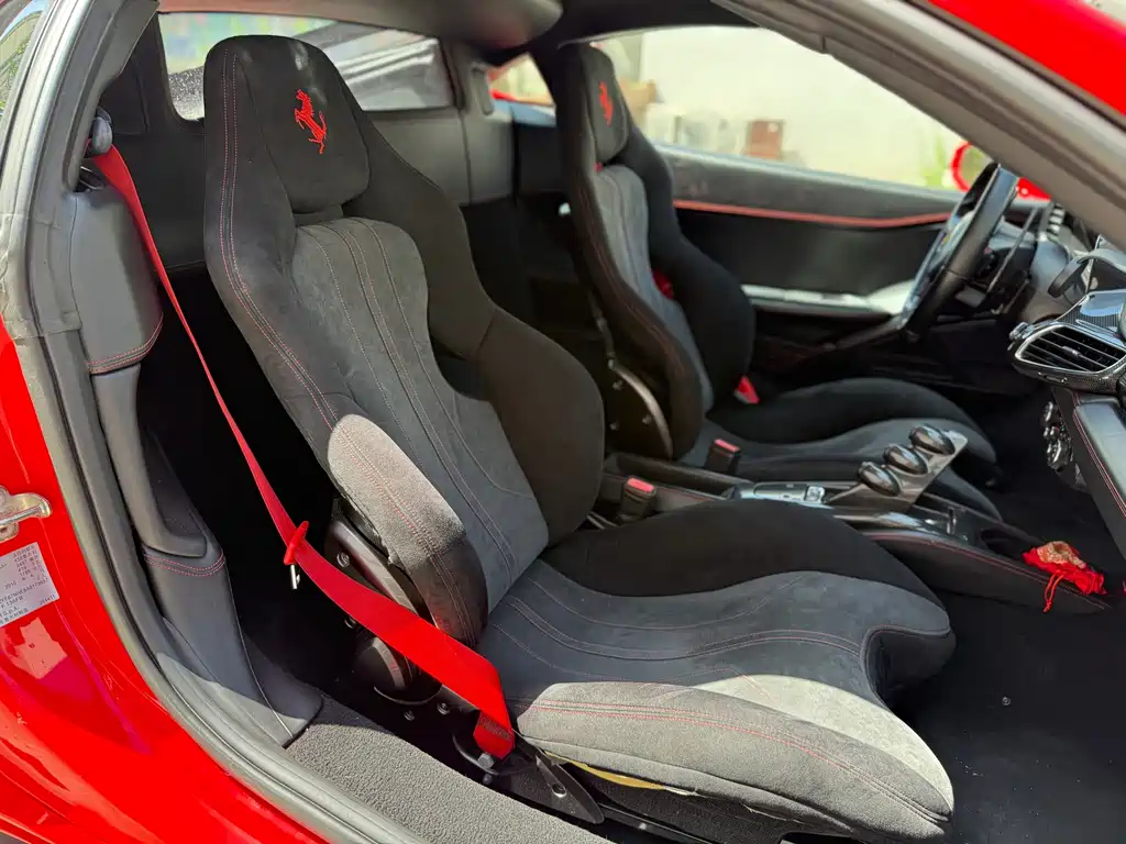 Ferrari 458