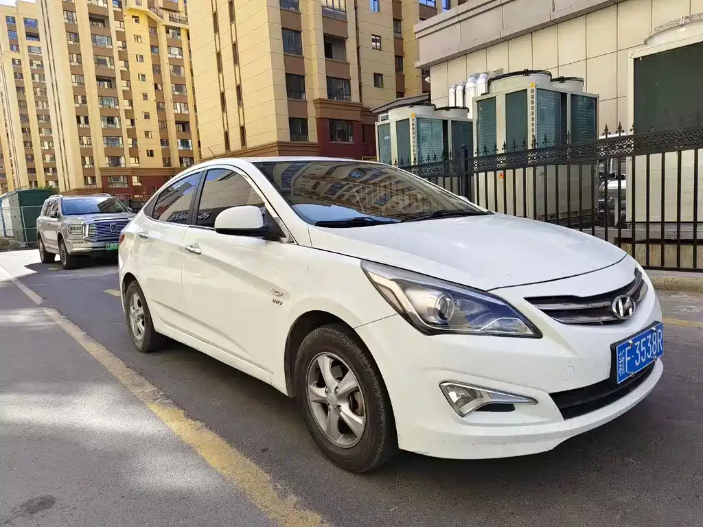 Hyundai Verna