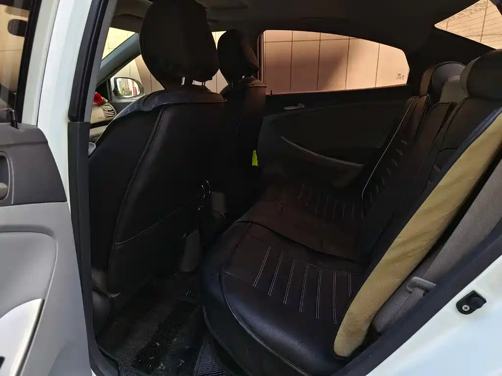 Hyundai Verna