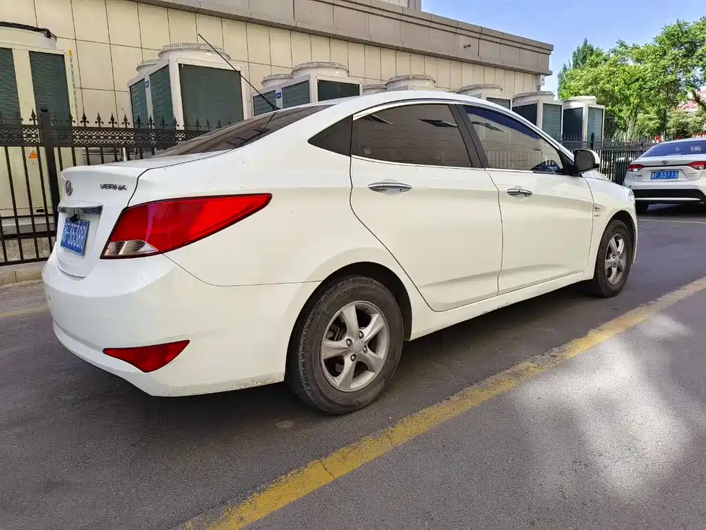Hyundai Verna