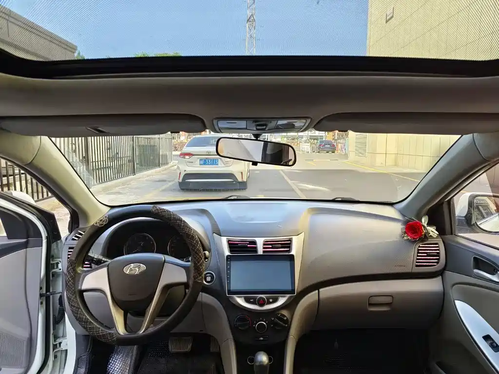 Hyundai Verna