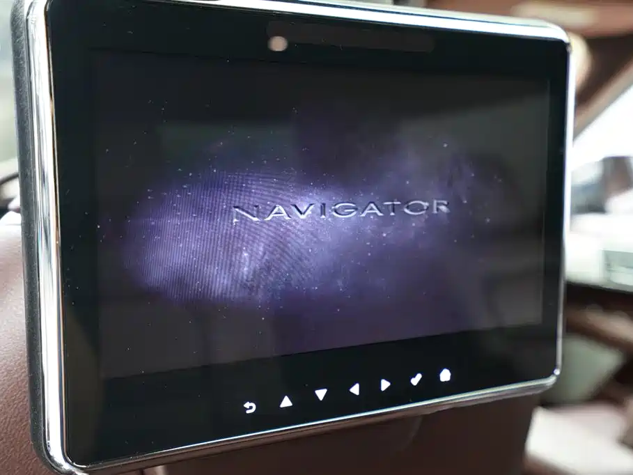 Lincoln Navigator