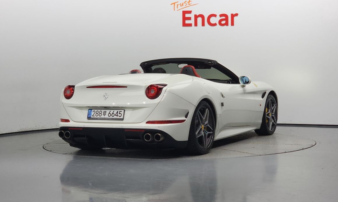 Ferrari California