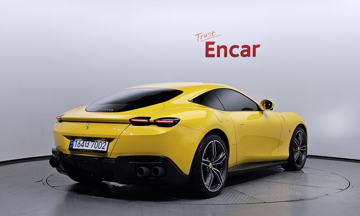 Ferrari Roma