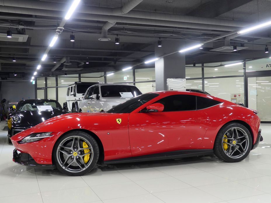 Ferrari Roma