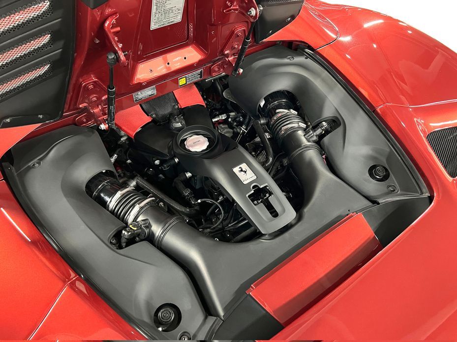 Ferrari F8