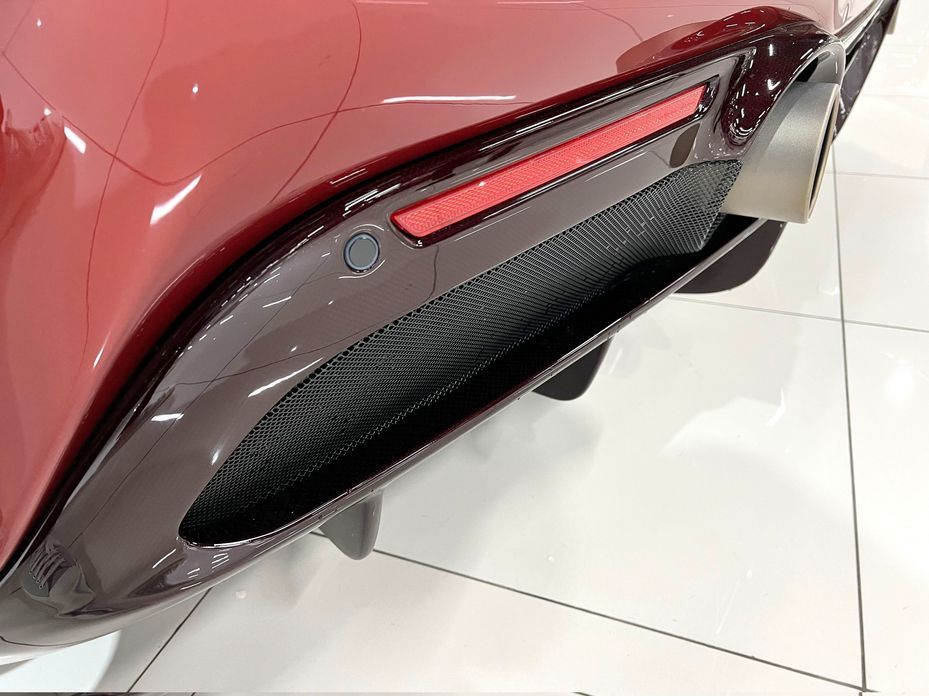Ferrari F8