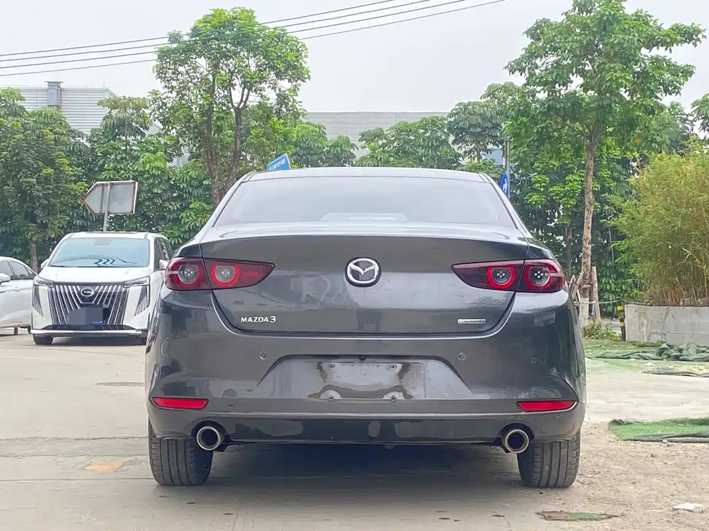 Mazda 3 Axela