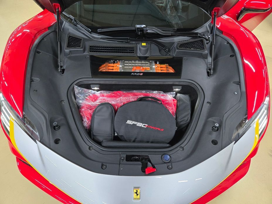 Ferrari SF90