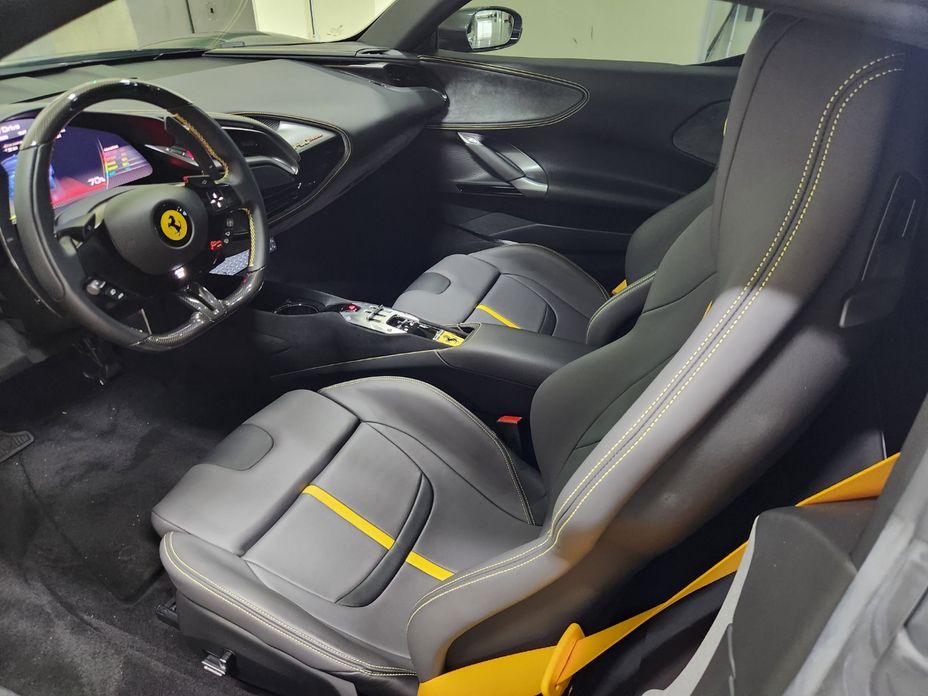 Ferrari SF90