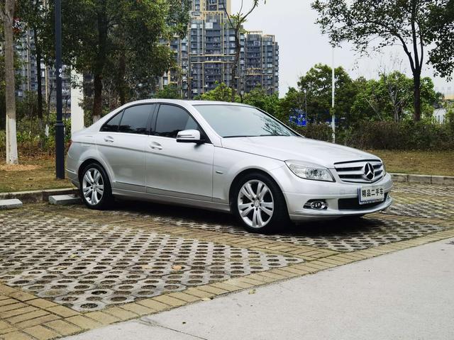 Mercedes-Benz Mercedes-Benz C-Class