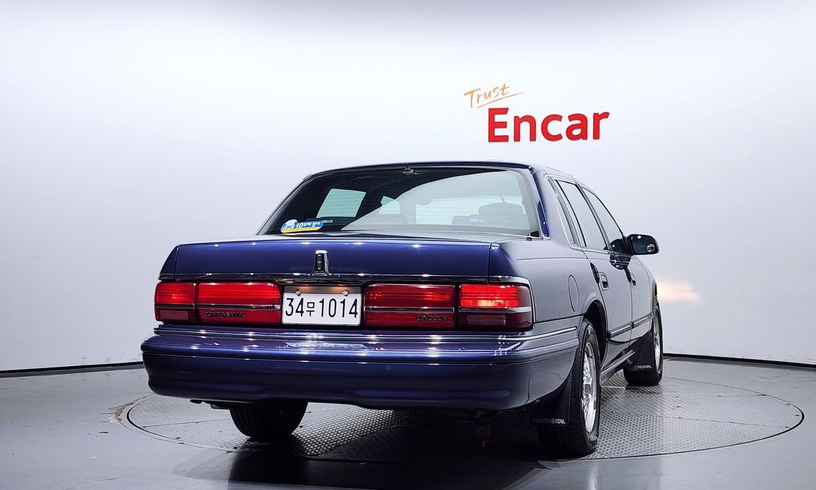 Lincoln Continental